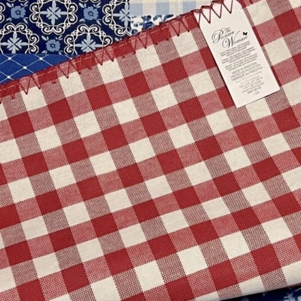 Pioneer Woman Heritage Patchwork Cotton Placemat Reversible Plaid Blue Red 4 PC
